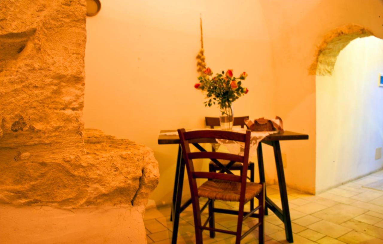 Aparthotel Giardino Dei Trulli Alberobello Zimmer foto
